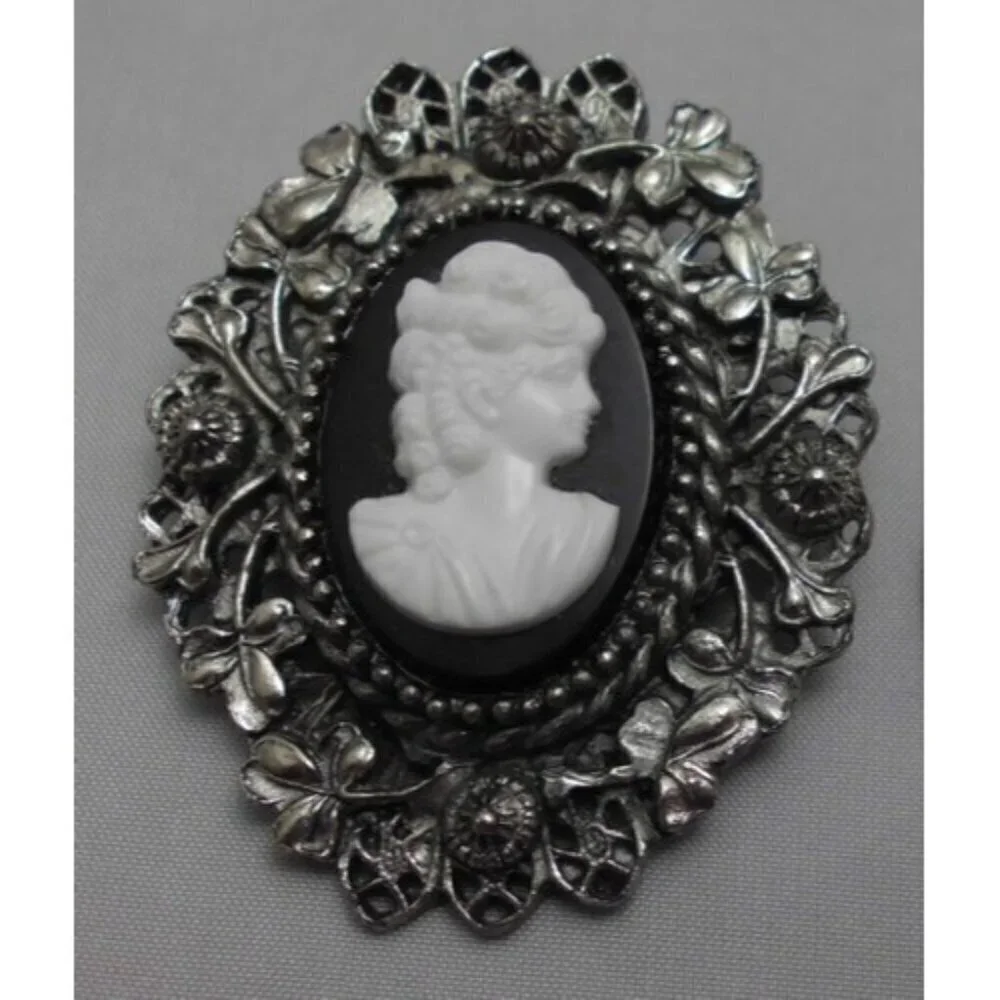 Vintage Styled Retro Silver Toned Black Cameo Plastic Brooch Pin